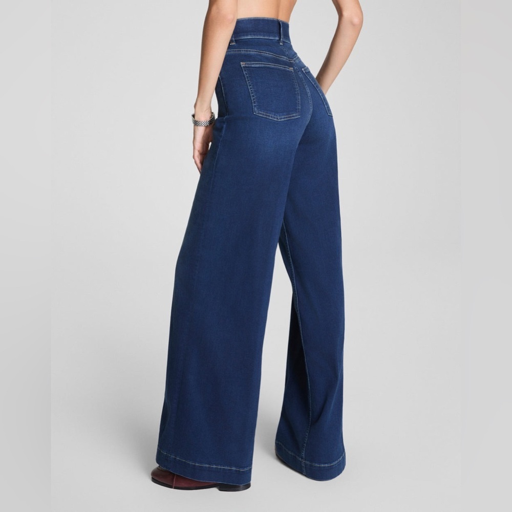 SPANXshape™ EveryWear High Rise Wide Leg Jeans - Poseidon Size M TALL - Picture 2 of 8